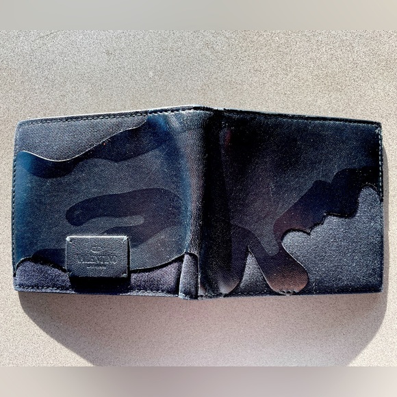Valentino camouflage leather wallet - Picture 3 of 5